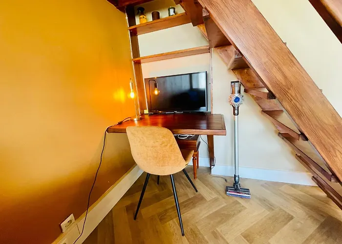 Cap D'agde T2 4-6 Personnes Mezzanine Vue Piscine Wifi アパート アグド