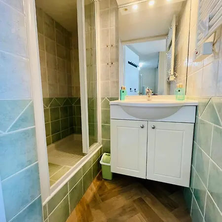 Cap D'agde T2 4-6 Personnes Mezzanine Vue Piscine Wifi 公寓 *