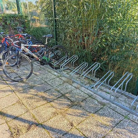 Cap D'agde T2 4-6 Personnes Mezzanine Vue Piscine Wifi 公寓